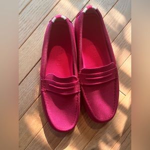 EUC Rothy’s raspberry drivers size 8